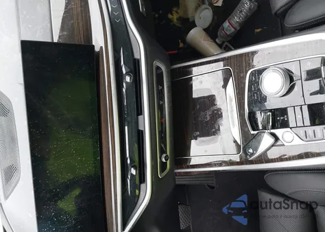 2023 BMW X7 xDrive40I z USA, uszkodzony, nr VIN 5UX23EM0XP9R94619